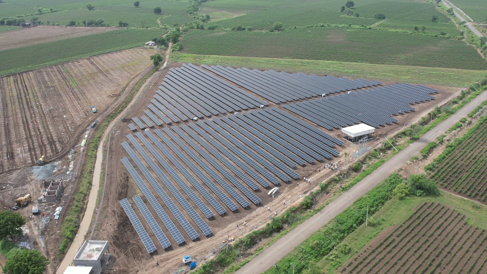 2.23 MW ground-mounted solar farm at Bhingrad village, Banaskantha district, Gujarat